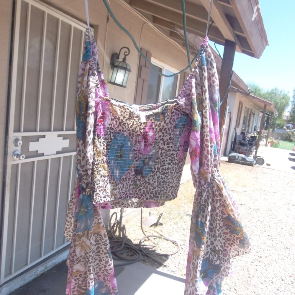 Whimsy Leopard Floral Off-Shoulder Crop Top in Pink, Blue & Tan